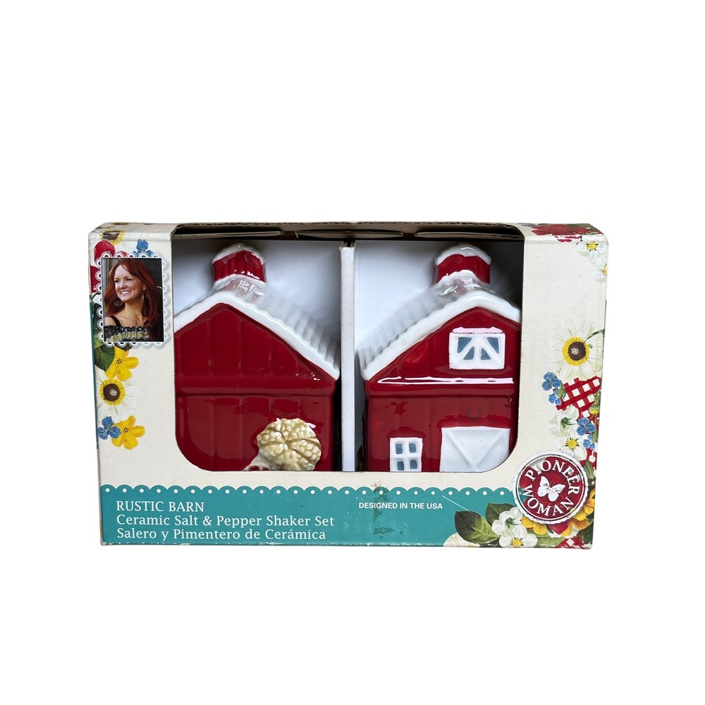 Pioneer Woman Rustic Barn Ceramic Salt and Pepper Shaker Set Red Farmhouse Dog